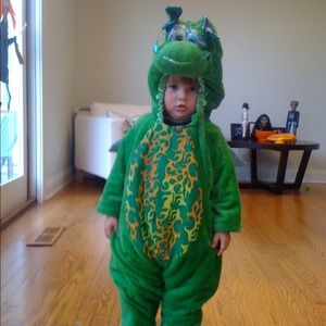 Meet your Posher, Henry